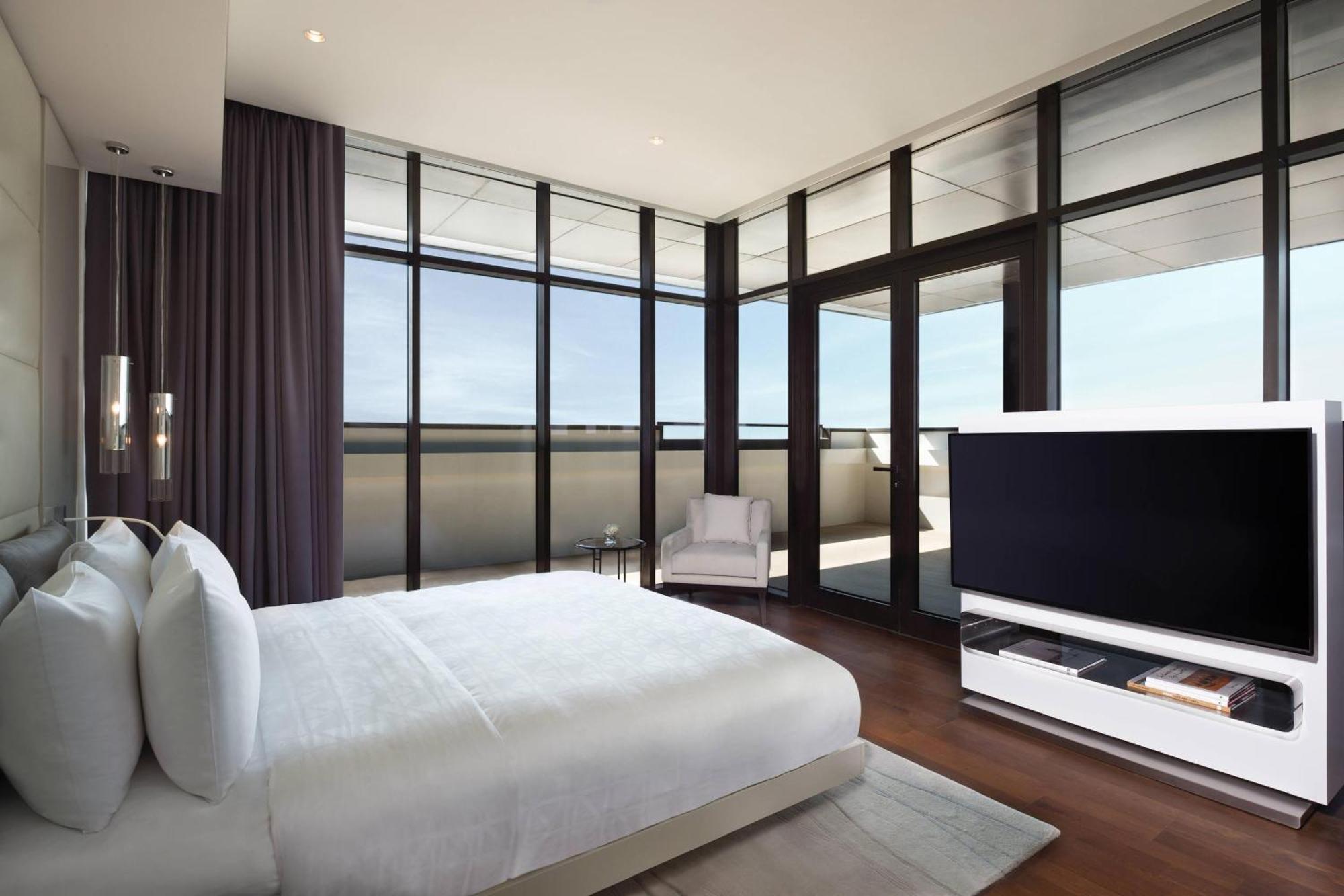 La Ville Hotel & Suites City Walk Dubai, Autograph Collection Екстериор снимка A bedroom at The Ritz-Carlton, Melbourne
