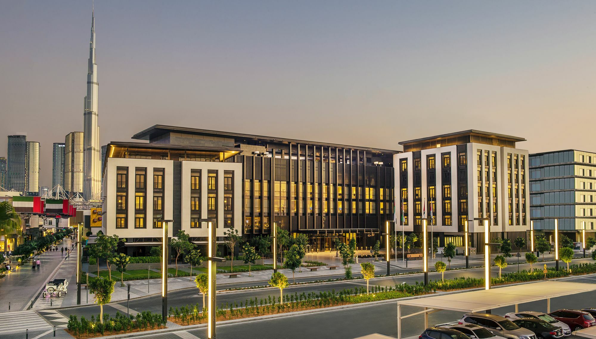 La Ville Hotel & Suites City Walk Dubai, Autograph Collection Екстериор снимка Dubai International Academy