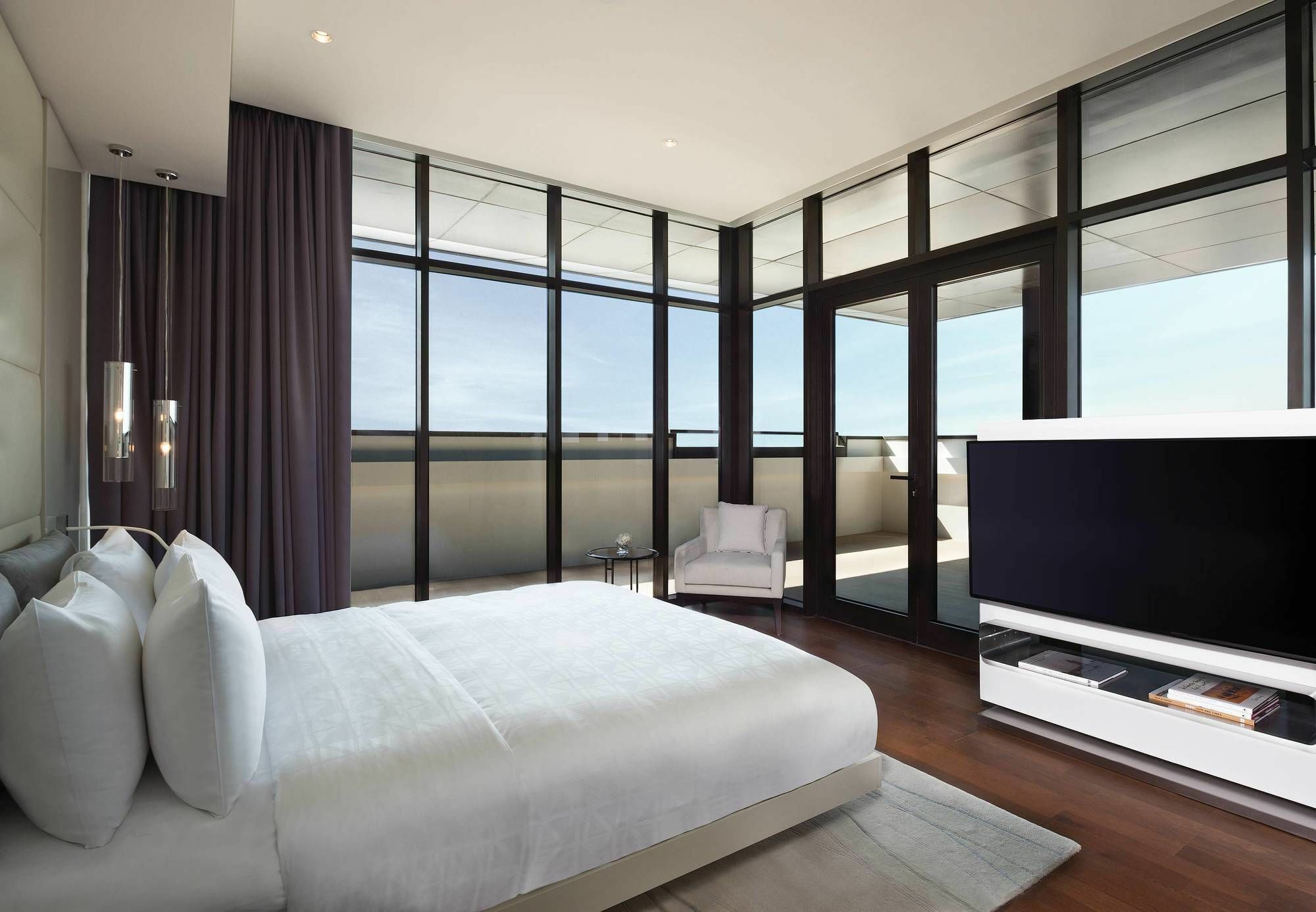 La Ville Hotel & Suites City Walk Dubai, Autograph Collection Екстериор снимка A bedroom at the hotel